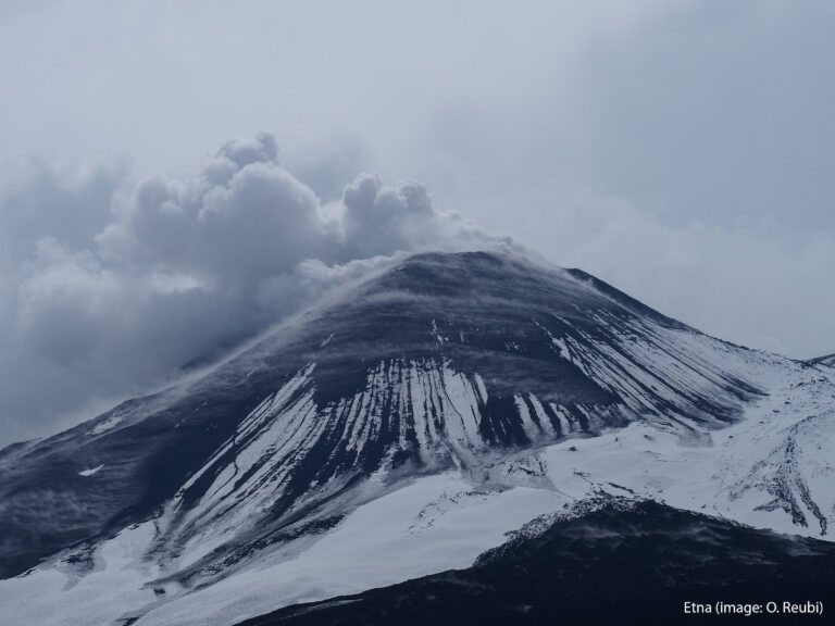 Etna1b